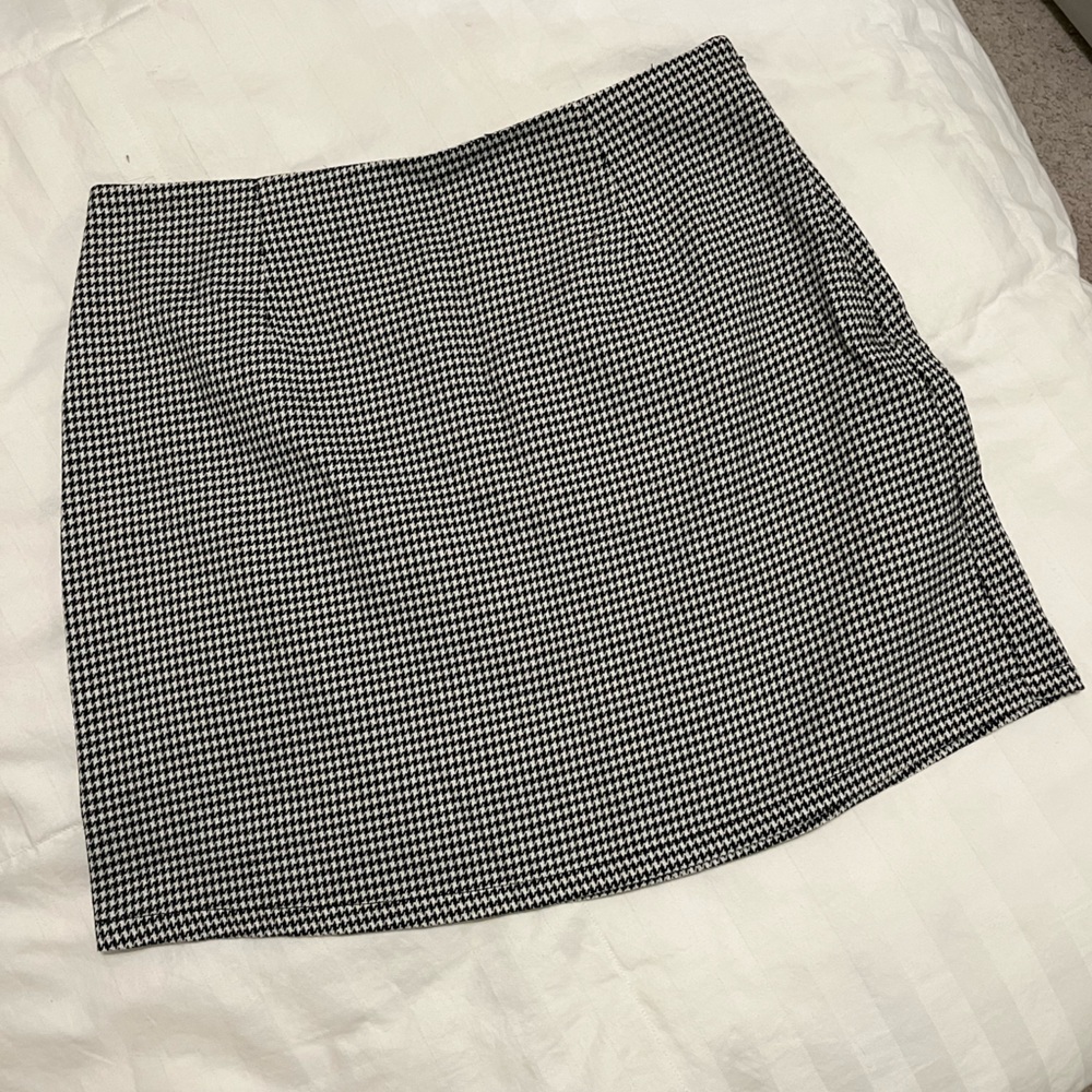 Forever 21 Checkered Mini Skirt